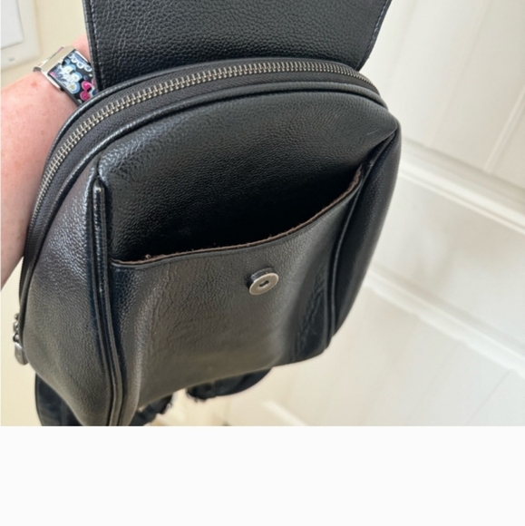 Darlings vegan leather mini backpack with dragonfly design. - Picture 4 of 6